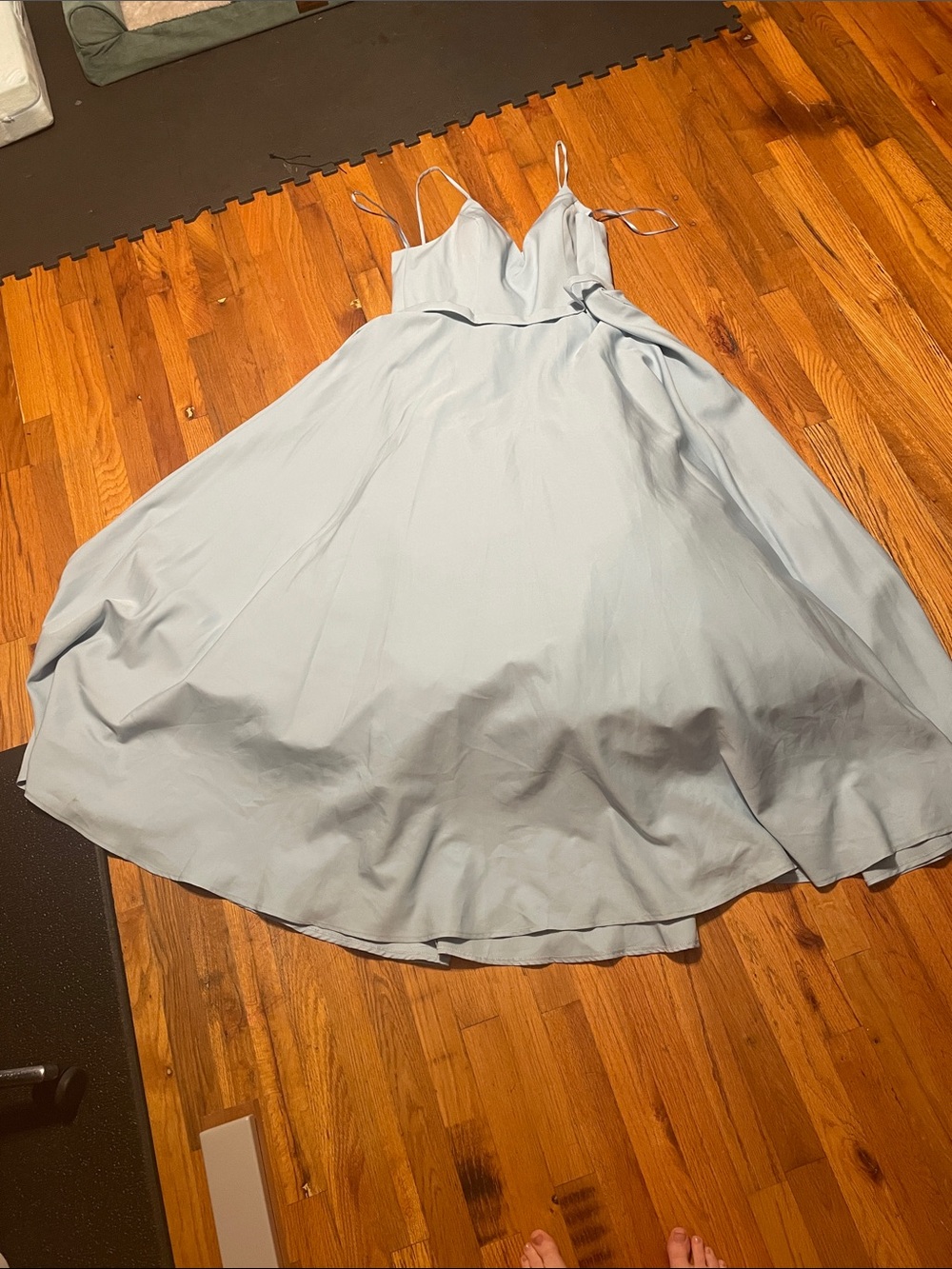 IEENA FOR MAC DUGGAL
Light Blue Classic A-Line V-Neck Ball Gown